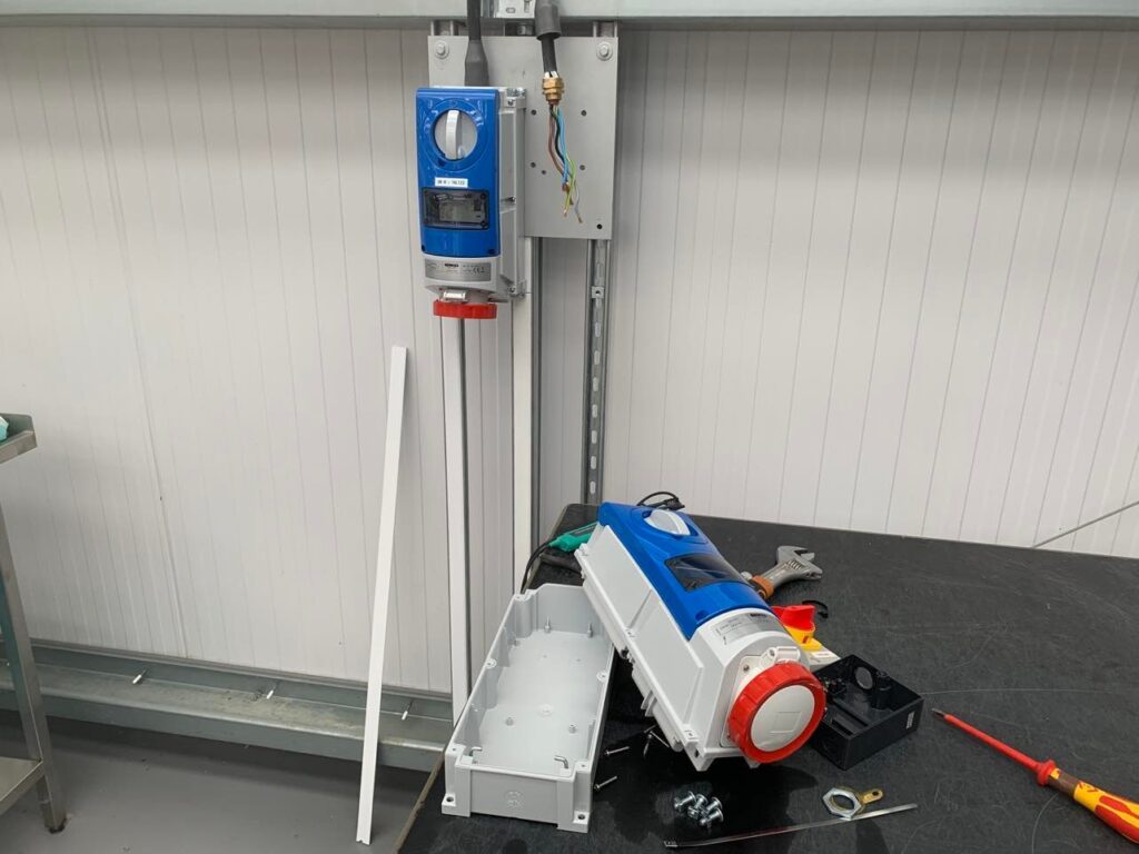 63A Socket Install